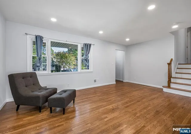 Photo 3 of Single family home for sale at 858 Barbara Dr, Teaneck, NJ 07666 | MLS# 26032863 | Listing updated on 2026-09-10