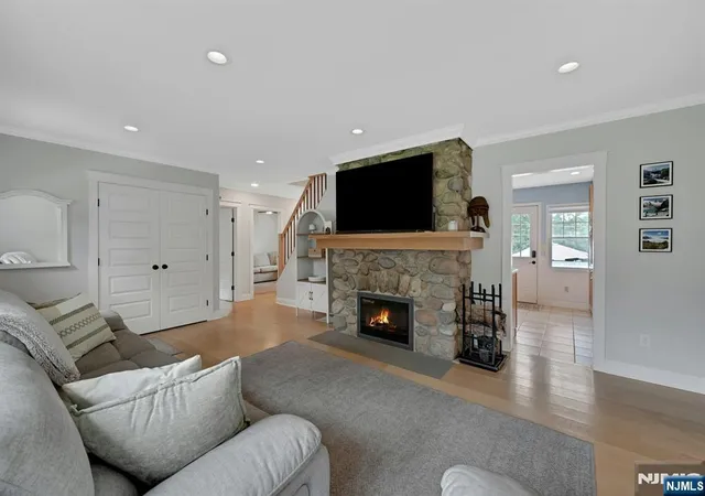 Photo 4 of Single family home for sale at 58 Ramapo Rd, West Milford, NJ 07421 | MLS# 26032944 | Listing updated on 2026-09-13
