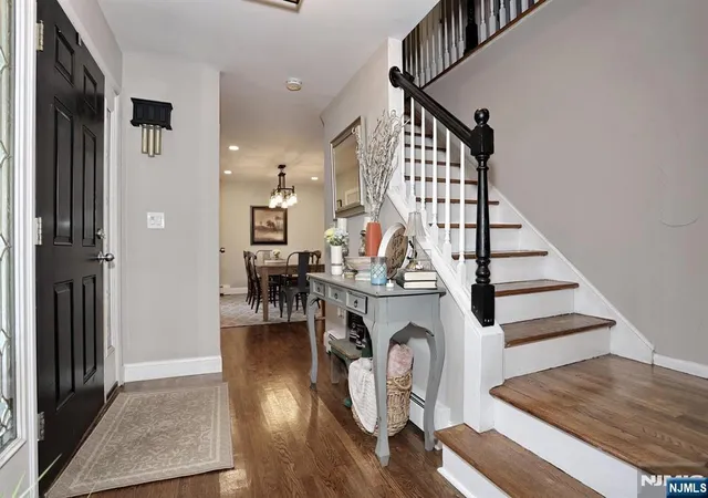 Photo 3 of Single family home for sale at 8 Northgate Park, Ringwood, NJ 07456 | MLS# 26033075 | Listing updated on 2026-09-17