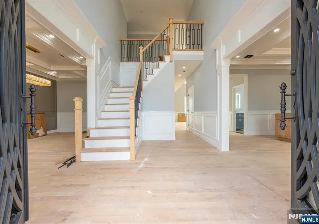 Photo 2 of Single family home for sale at 412 Gregory Rd, Paramus, NJ 07652 | MLS# 26033095 | Listing updated on 2026-09-02
