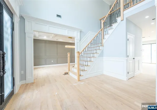 Photo 3 of Single family home for sale at 412 Gregory Rd, Paramus, NJ 07652 | MLS# 26033095 | Listing updated on 2026-09-02