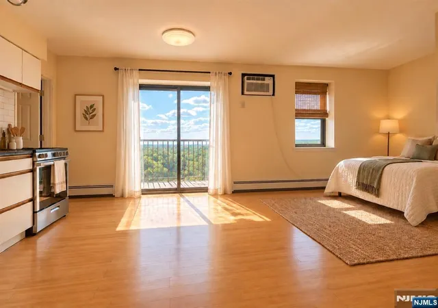 Listing Photo 3 - Condo for sale in building located at 201 12Th St, Palisades Park, NJ 07650 - Unit #18
