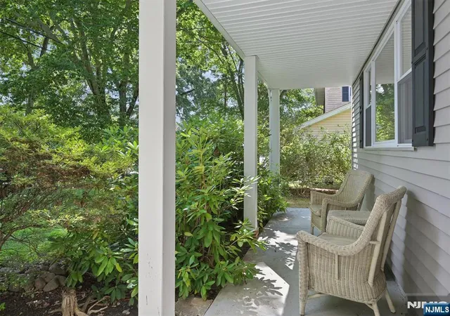 Photo 3 of Sale Pending at 91 Legion Pl, Hillsdale, NJ 07642 | MLS# 26033115 | Listing updated on 2026-09-15
