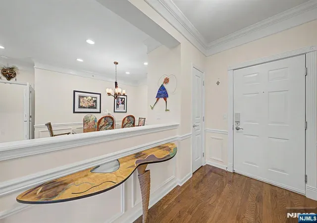 Listing Photo 5 - Condo for sale in building located at 4421 Warrens Wy, Wanaque, NJ 07465 - Unit #DEEDED GARAGE