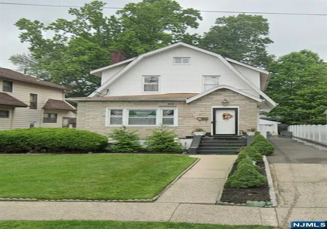 Photo 1 of Sale Pending at 60 Herzog Pl, Englewood, NJ 07631 | MLS# 26033163 | Listing updated on 2026-09-15