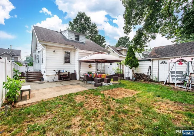 Photo 28 of Single family home for sale at 161 Walnut Ave, Bogota, NJ 07603 | MLS# 26033180 | Listing updated on 2026-10-08