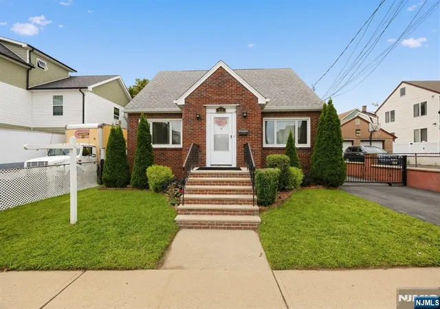 Photo 2 of Single family home for sale at 258 22nd Street, Paterson, NJ 07514 | MLS# 26033185 | Listing updated on 2026-09-04
