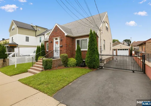 Photo 3 of Single family home for sale at 258 22nd Street, Paterson, NJ 07514 | MLS# 26033185 | Listing updated on 2026-09-04