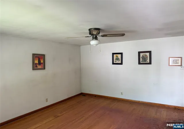 Photo 4 of House for sale at 301 Valley Rd, Clifton, NJ 07013 | MLS# 26033237 | Listing updated on 2026-09-13