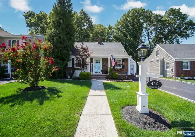 Photo 1 of Single family home for sale at 442 Central Park Dr, New Milford, NJ 07646 | MLS# 26033268 | Listing updated on 2026-09-18