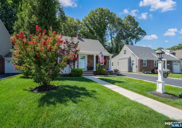 Photo 2 of Single family home for sale at 442 Central Park Dr, New Milford, NJ 07646 | MLS# 26033268 | Listing updated on 2026-09-18