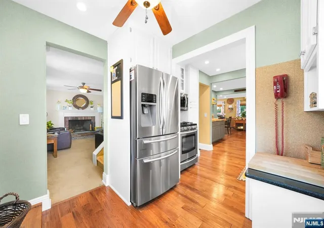 Photo 4 of Single family home for sale at 442 Central Park Dr, New Milford, NJ 07646 | MLS# 26033268 | Listing updated on 2026-09-18