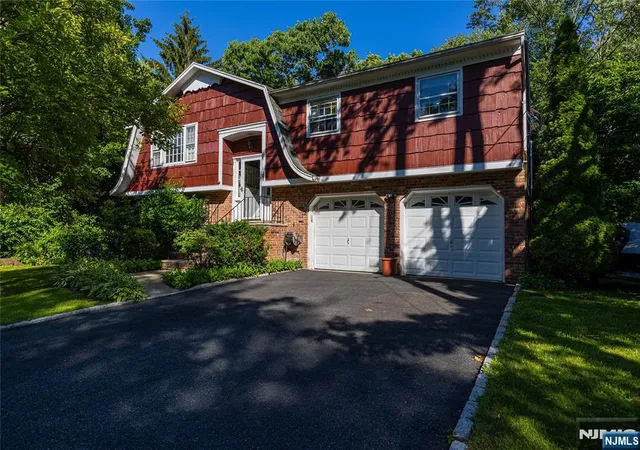 Photo 3 of Single family home for sale at 52 Aspen Ln, West Milford, NJ 07480 | MLS# 26033276 | Listing updated on 2026-10-13