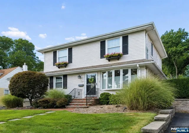 Photo 3 of Sale Pending at 79 Bergen Ave, Waldwick, NJ 07463 | MLS# 26033293 | Listing updated on 2026-09-19