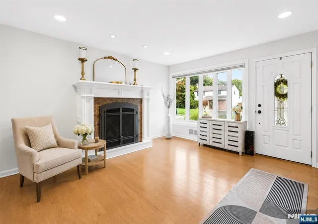 Photo 3 of Sale Pending at 79 Bergen Ave, Waldwick, NJ 07463 | MLS# 26033293 | Listing updated on 2026-09-19