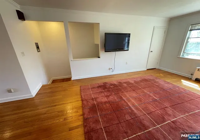 Photo 3 of Condo for sale at 151 E Palisade Ave #C2, Englewood, NJ 07631 | MLS# 26033321 | Listing updated on 2026-10-13