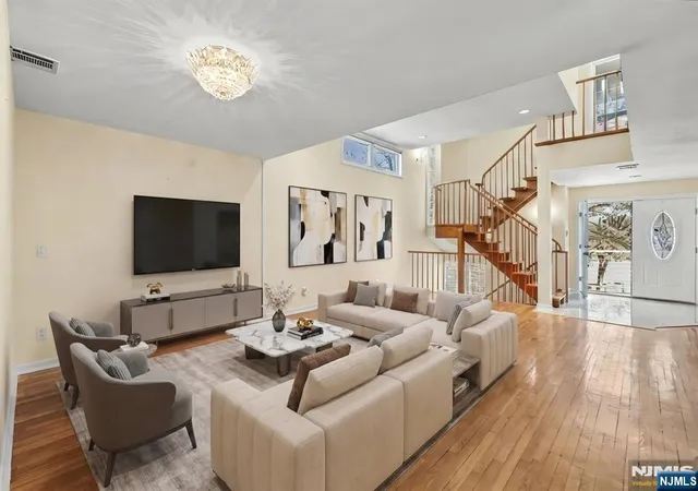 Photo 2 of Townhouse for sale at 376 Kenwood #9, Englewood, NJ 07631 | MLS# 26033324 | Listing updated on 2026-09-08