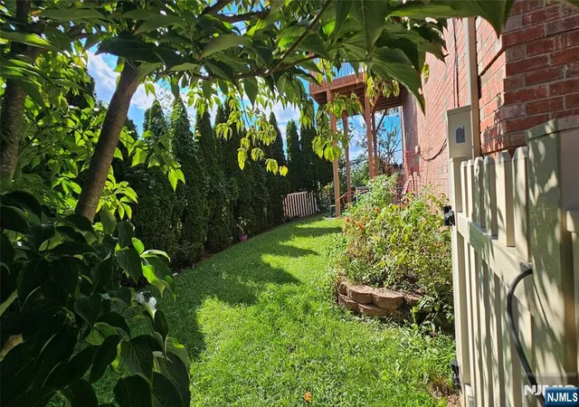 Photo 3 of Condo for sale at 344 E Ruby Ave #A, Palisades Park, NJ 07650 | MLS# 26033328 | Listing updated on 2026-09-09