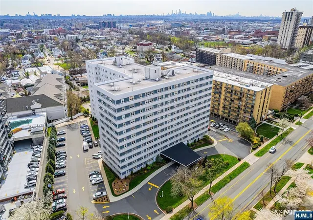 Photo 2 of Condo for sale at 280 Prospect Ave #9B, Hackensack, NJ 07601 | MLS# 26033342 | Listing updated on 2026-09-10