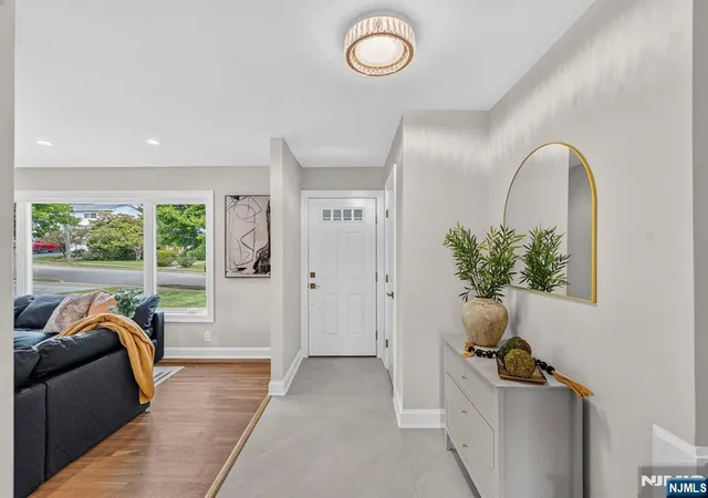 Photo 4 of Single family home for sale at 15 Haussler Ter, Clifton, NJ 07013 | MLS# 26033349 | Listing updated on 2026-09-09
