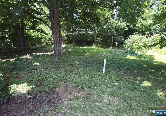 Photo 3 of Single family home for sale at 1581 Sussex Turnpike, Randolph Township, NJ 07869 | MLS# 26033357 | Listing updated on 2026-09-09
