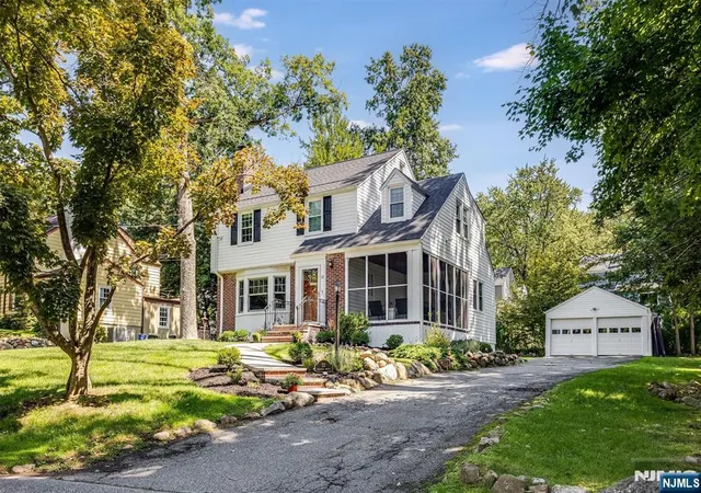 Photo 2 of Single family home for sale at 22 Sheridan Ave, West Orange, NJ 07052 | MLS# 26033360 | Listing updated on 2026-09-19