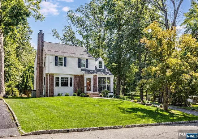 Photo 3 of Single family home for sale at 22 Sheridan Ave, West Orange, NJ 07052 | MLS# 26033360 | Listing updated on 2026-09-19