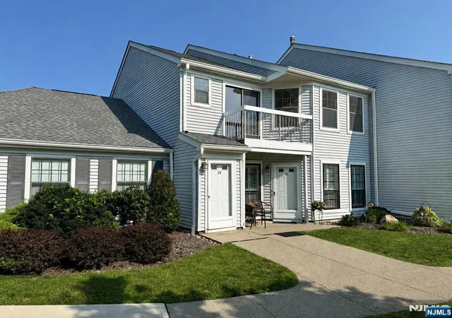 Condo for sale at 29 Krinsky Ct, Mahwah, NJ 07430 | MLS# 26033397