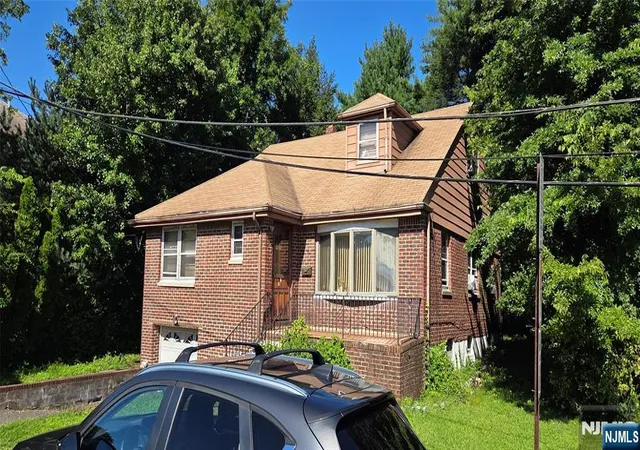 Photo 1 of Sale Pending at 1551 Aston Ter, Fort Lee, NJ 07024 | MLS# 26033410 | Listing updated on 2026-09-15