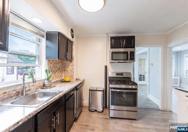 Photo 3 of Sale Pending at 1161 Anna St, Teaneck, NJ 07666 | MLS# 26033426 | Listing updated on 2026-09-17