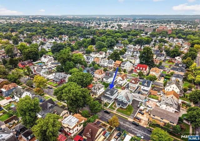 Photo 4 of Multi family home for sale at 760-762 Parker St, Newark, NJ 07104 | MLS# 26033431 | Listing updated on 2026-09-13