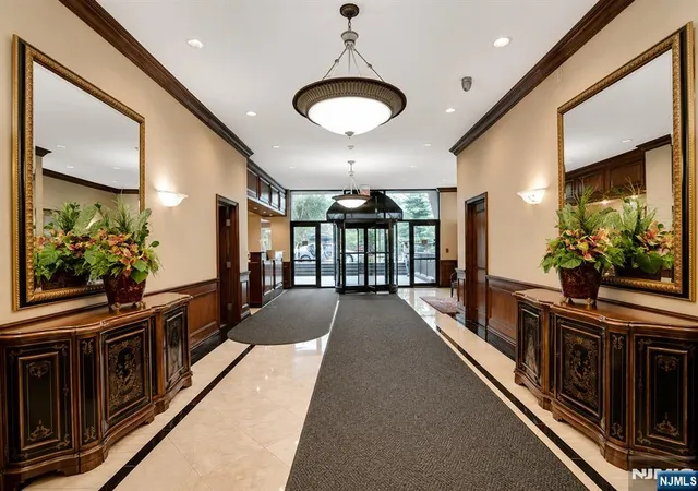 Photo 2 of Condo for sale at 5 Horizon Rd #2909, Fort Lee, NJ 07024 | MLS# 26033438 | Listing updated on 2026-09-04