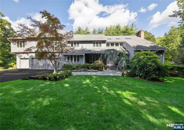 Photo 1 of Single family home for sale at 22 Angela Ct, Woodcliff Lake, NJ 07677 | MLS# 26033470 | Listing updated on 2026-09-05