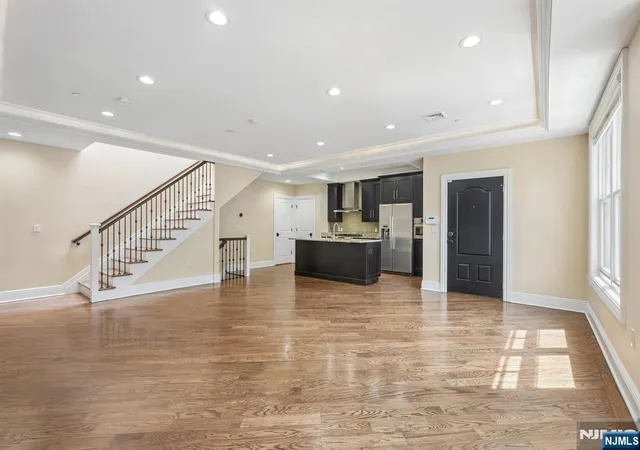 Photo 2 of Townhouse for sale at 20 Marquis Ct, Edgewater, NJ 07020 | MLS# 26033476 | Listing updated on 2026-09-16