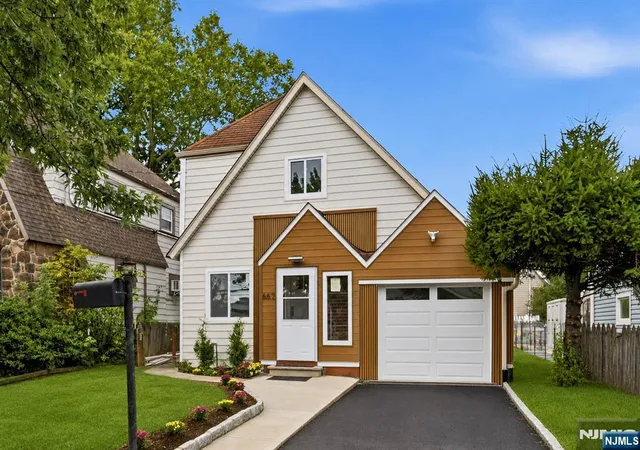 Photo 1 of Single family home for sale at 667 Allwood Rd, Clifton, NJ 07012 | MLS# 26033513 | Listing updated on 2026-10-08