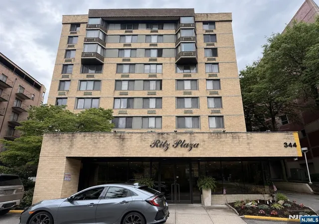 Photo 1 of Condo for sale at 344 Prospect Ave #4H, Hackensack, NJ 07601 | MLS# 26033548 | Listing updated on 2026-09-04