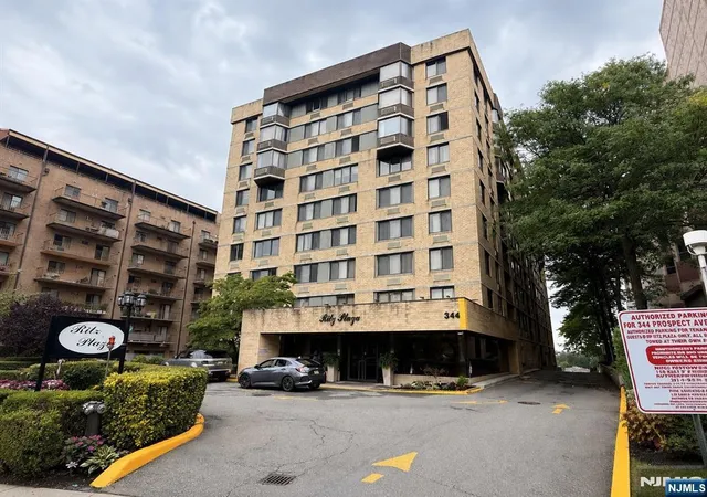 Listing Photo 3 - Condo for sale in building located at 344 Prospect Ave, Hackensack, NJ 07601 - Unit #4H