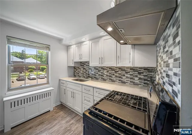 Photo 3 of Condo for sale at 1244 Inwood Ter #B, Fort Lee, NJ 07024 | MLS# 26033549 | Listing updated on 2026-09-15
