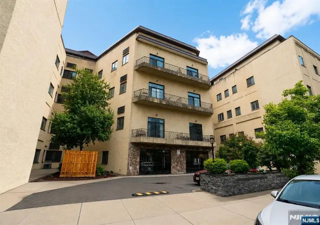 Condo for sale at 75 Liberty Ave #D19, Jersey City, NJ 07306 | MLS# 26033555