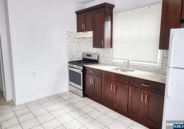 Photo 3 of Multi family home for sale at 9 Emerson Pl, Newark, NJ 07114 | MLS# 26033576 | Listing updated on 2026-09-19