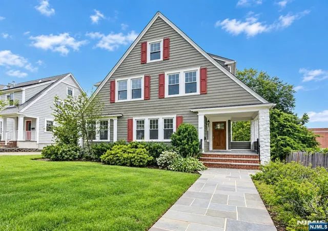 Photo 1 of Sale Pending at 60 Fairmount Ave, Chatham Borough, NJ 07928 | MLS# 26033608 | Listing updated on 2026-09-28