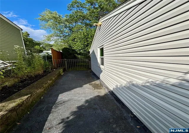 Photo 3 of Single family home for sale at 70 Mayfair Dr, West Orange, NJ 07052 | MLS# 26033614 | Listing updated on 2026-09-20