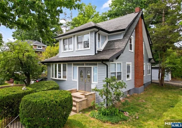 Single family home for sale at 933 Maple Ave, Ridgefield, NJ 07657 | MLS# 26033621