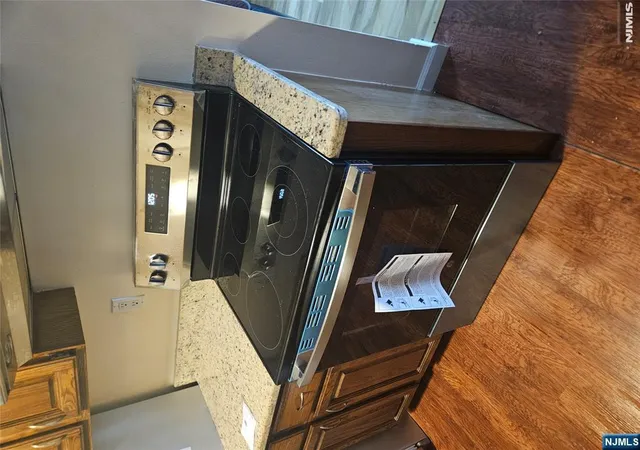 Photo 2 of Condo for sale at 560 North Ave #K, Fort Lee, NJ 07024 | MLS# 26033634 | Listing updated on 2026-09-18