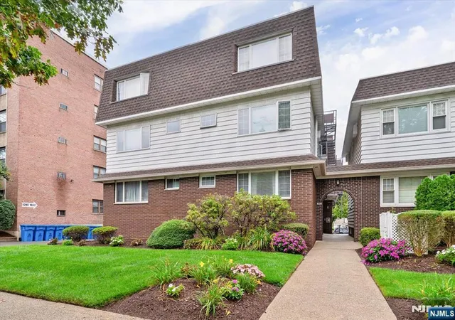 Photo 2 of Condo for sale at 101 Orient Way #2D1, Rutherford, NJ 07070 | MLS# 26033636 | Listing updated on 2026-09-17