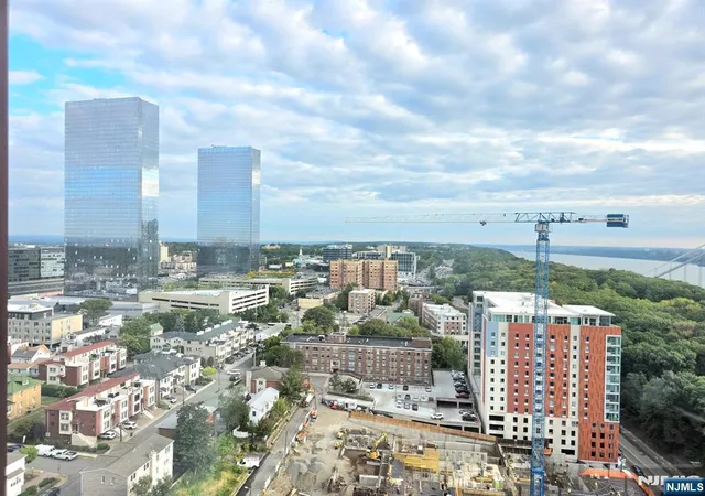 Photo 2 of Condo for sale at (Undisclosed), Fort Lee, NJ 07024 | MLS# 26033663 | Listing updated on 2026-09-06