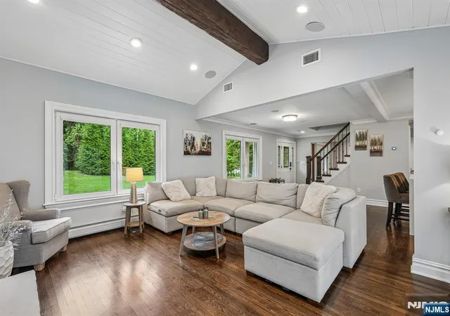 Photo 2 of Sale Pending at 689 Colonial Rd, Franklin Lakes, NJ 07417 | MLS# 26033683 | Listing updated on 2026-10-13
