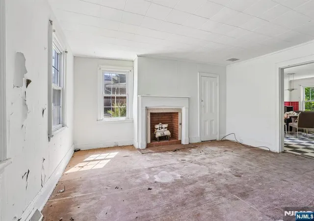 Photo 4 of Single family home for sale at 162 Chestnut St, Boonton Town, NJ 07005 | MLS# 26033728 | Listing updated on 2026-09-14