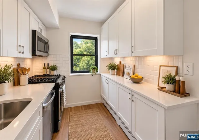 Listing Photo 4 - Condo for sale in building located at 214 Prospect Ave, Hackensack, NJ 07016 - Unit #143C