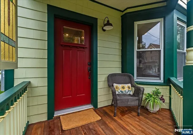 Photo 2 of Single family home for sale at 7 Hazelwood Rd, Bloomfield, NJ 07003 | MLS# 26033782 | Listing updated on 2026-09-13